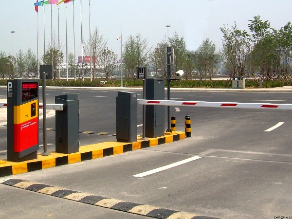 小區(qū)車輛怎么管理？智能停車場系統(tǒng)助力小區(qū)車輛管理