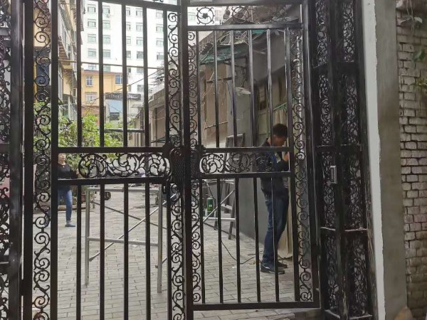 小區(qū)智能人臉識別門禁系統(tǒng)安全嗎？